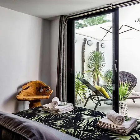 5 Chambres Avec Piscine ヴィラ サントロペ